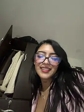 ciara_flor's cam snapshot