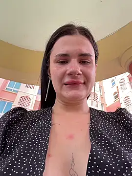 MiraReach live sex cam