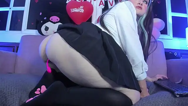 harimoon1's cam snapshot