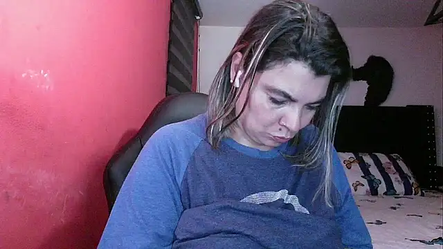 charlotedoll's cam snapshot