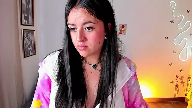 lilielou_'s cam snapshot