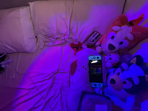 Onlypawzz's cam snapshot