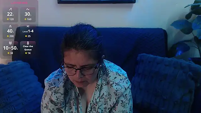 Linda_banks_'s cam snapshot