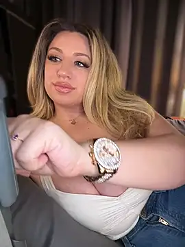 miamellycious live sex cam