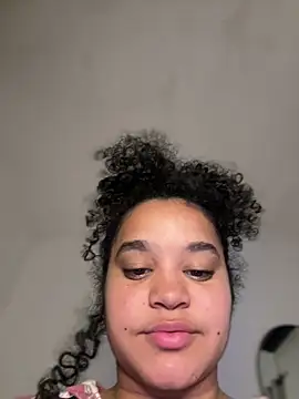 Lucy_wilson5 live sex cam