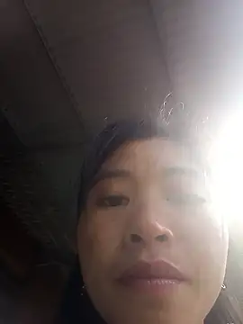 Hiniyk2 live sex cam