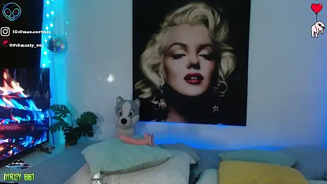maxiy_001 live sex cam