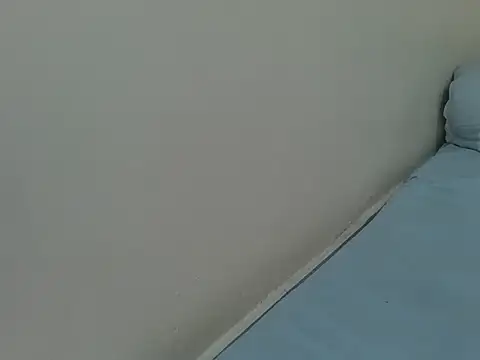 SheSwallowsItAll's cam snapshot