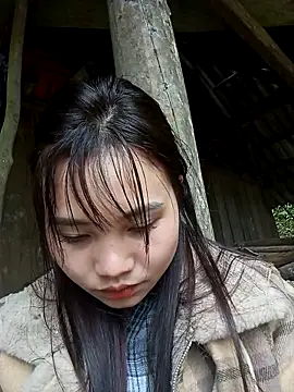 EllyBaby20's cam snapshot