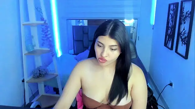 bloom_winxx's cam snapshot