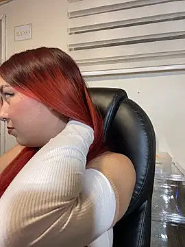 Karen18_boobs's cam snapshot