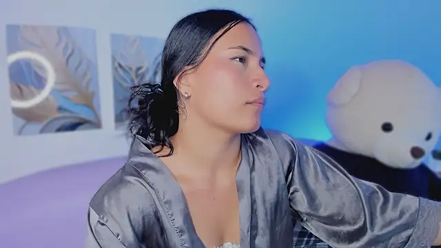 emily_yeon's cam snapshot