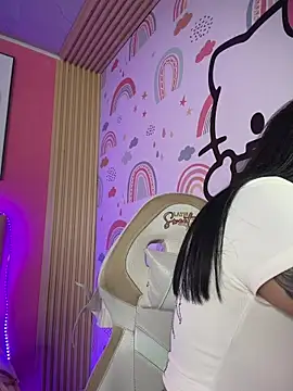 Megaan__More's cam snapshot