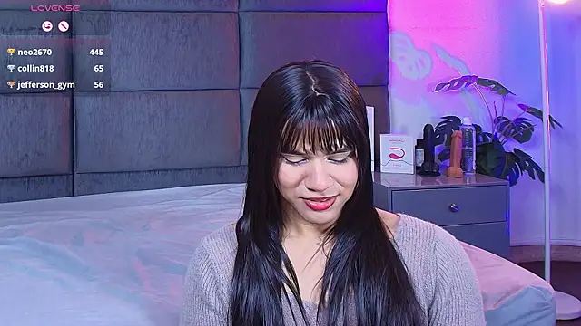 Slenna_Moon live sex cam