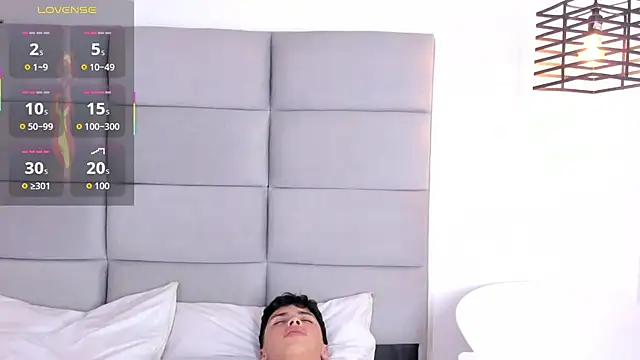 JoshClaarktt live sex cam