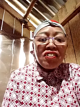 Agnes-baby's cam snapshot