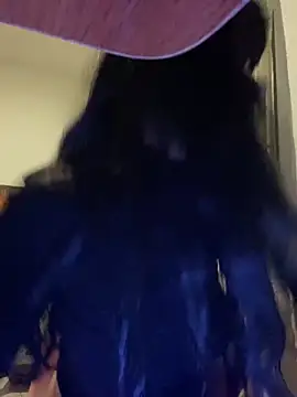 Abril_Thompson221's cam snapshot