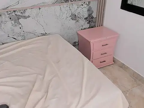 DaphneBlack live sex cam