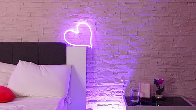 ClaraHazel live sex cam