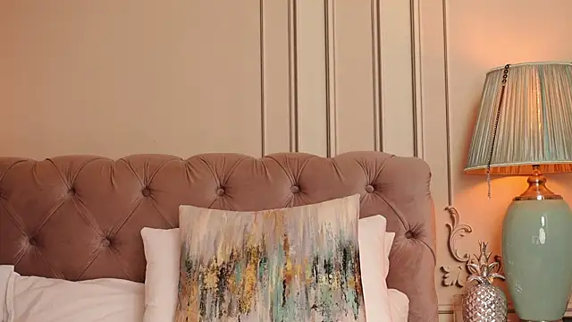 MayaVixxen's cam snapshot