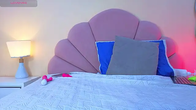 Rachel_Donnelly's cam snapshot