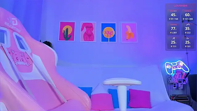 AdeleBabyGirl's cam snapshot