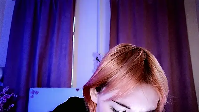 Kiara_Dream's cam snapshot