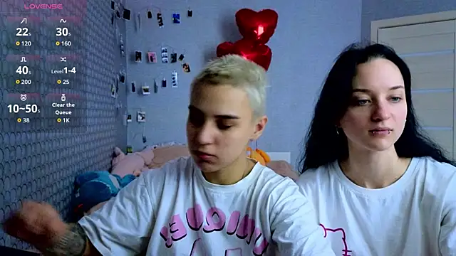 Escaped_Brides live sex cam