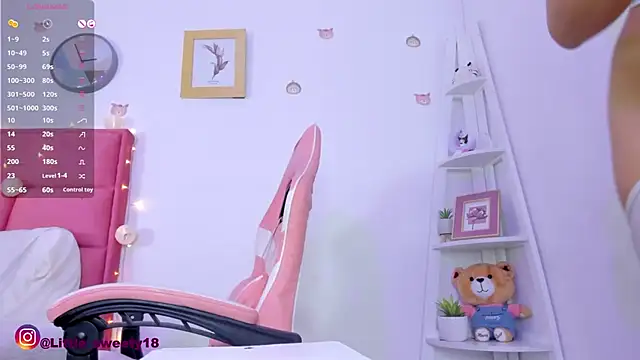 Little_sweety_18 live sex cam