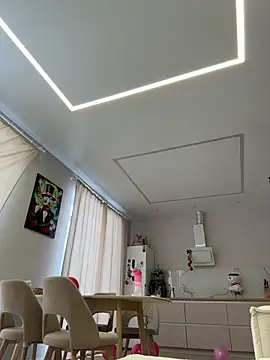 QuietNicole live sex cam