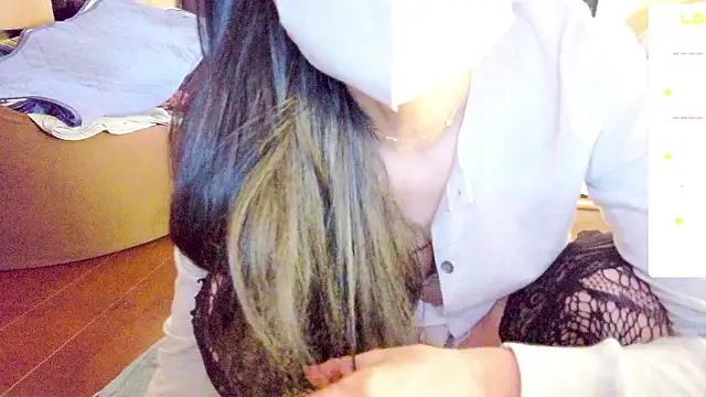 mai_cha00's cam snapshot