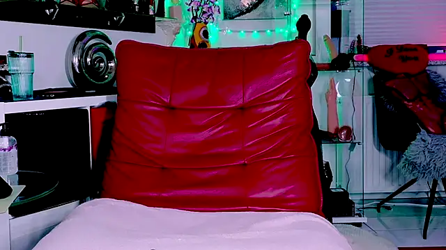 2bigass4_u live sex cam