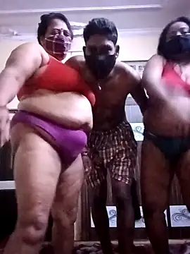 LoveOnStream live sex cam