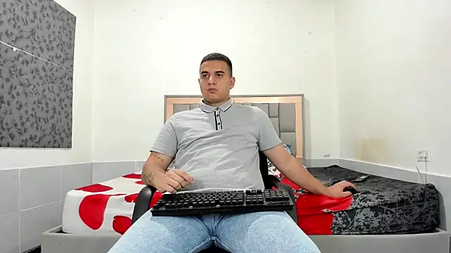 simookeler live sex cam