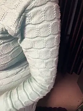 Lucky_Flora live sex cam