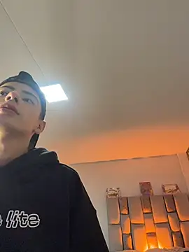 Sebastian_Reed live sex cam