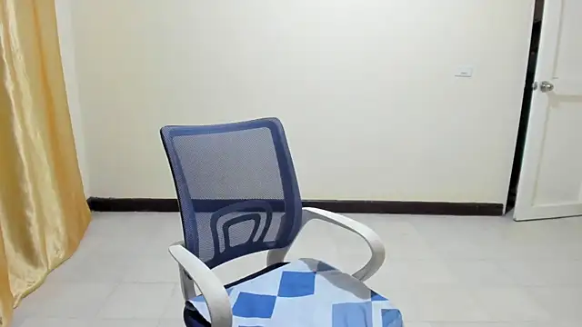 Dulcemilfi's cam snapshot