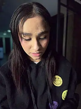 Isabella-Teen's cam snapshot