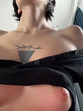 kikidoll live sex cam