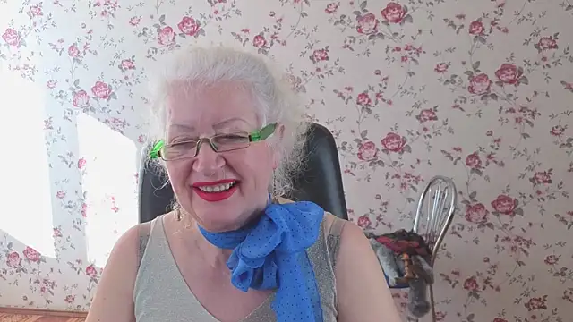 Maya_Mayflower's cam snapshot