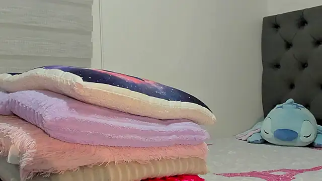 Elizabeth_18_ live sex cam