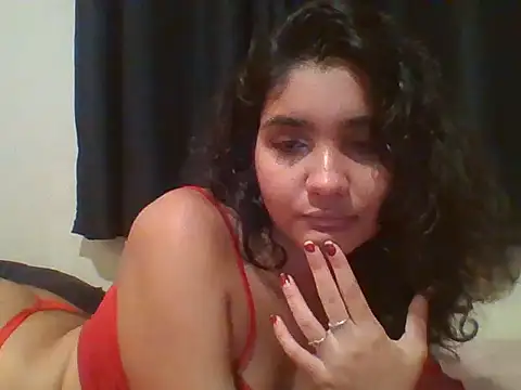 alice182026's cam snapshot