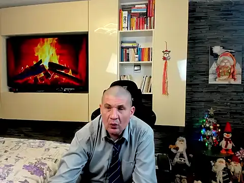 SpartacusDaddy48's cam snapshot