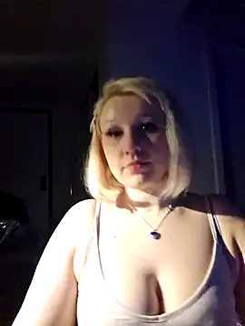 VirginDaisy's cam snapshot