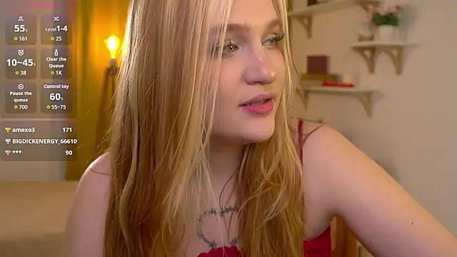 CarrolineLovers live sex cam