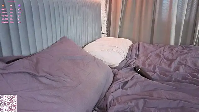 ElvinaRose's cam snapshot