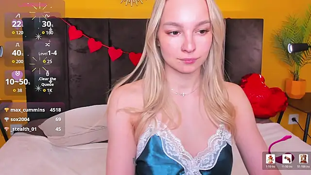 DaisyMellifluous's cam snapshot