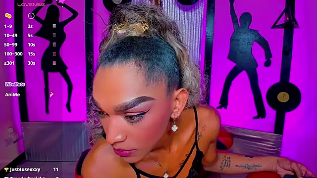 nickyminach_ live sex cam