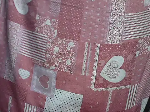 CreamyPussy30's cam snapshot