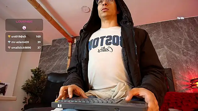 ApoloCruz live sex cam